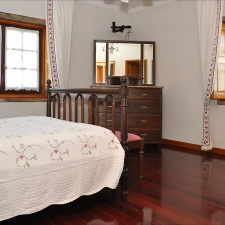 לינה וארוחת בוקר Quintinha D'avo