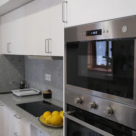 לינה וארוחת בוקר Quintinha D'avo 3*